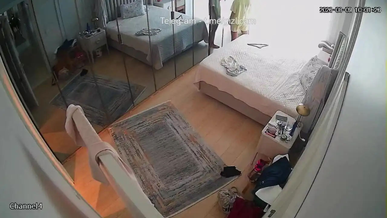 Milf Yatak Odası özel 4 Part 3 İfşa Videoları